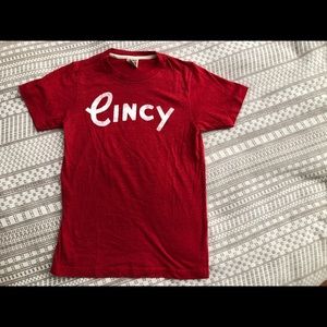 Homage Cincy script tee
